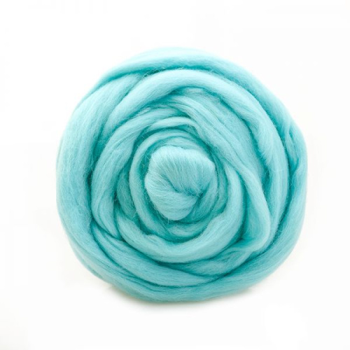 Купить пряжу ТРОИЦКАЯ Гребенная лента цвет 0840-Айсберг производства фабрики ТРОИЦКАЯ