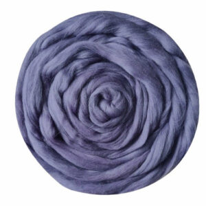 Купить пряжу ТРОИЦКАЯ Гребенная лента цвет 484-Баклажан производства фабрики ТРОИЦКАЯ