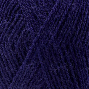 Купить пряжу ПЕХОРСКИЙ ТЕКСТИЛЬ Ангорская Теплая цвет 04-Т.синий производства фабрики ПЕХОРСКИЙ ТЕКСТИЛЬ