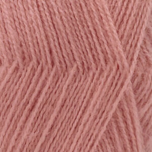 Купить пряжу ПЕХОРСКИЙ ТЕКСТИЛЬ Ангорская Теплая цвет 265-Розовый перламутр производства фабрики ПЕХОРСКИЙ ТЕКСТИЛЬ