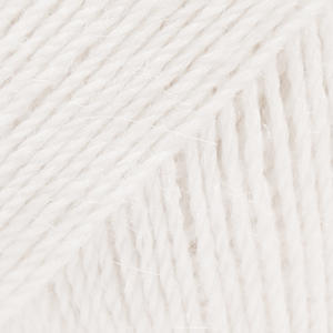 Купить пряжу DROPS DESIGN ALPACA UNI COLOUR цвет 101 производства фабрики DROPS DESIGN